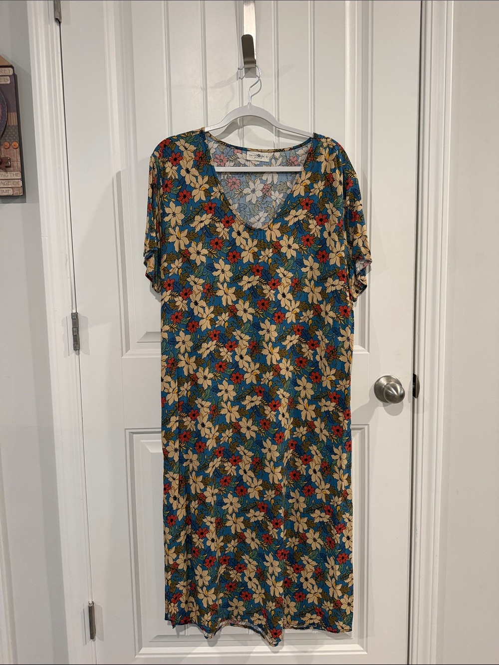 Natural Life Floral V-Neck Midi Dress in Teal and Cream